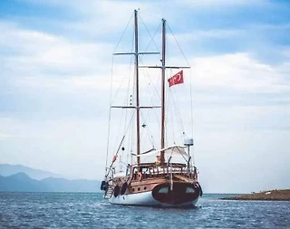 Fethiye Göcek'te Eşsiz Mavilikler İçerisinde, 9 Kişilik, Şık Gulet - 1