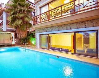 Fethiye Göcek'te Geniş Ailelere Uygun, Özel Havuzlu, 8 Kişilik Villa - 2
