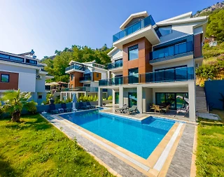 Fethiye Göcek'te Geniş Ailelere Uygun, Özel Havuzlu, Lüks Villa - 1