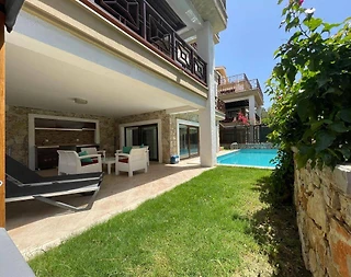Fethiye Göcek'te Modern Tasarımlı, Özel Havuzlu, Ferah Villa - 4