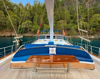 Fethiye Göcek'te Şık Tasarımlı, Eşsiz Koylarda, Modern Gulet - 4