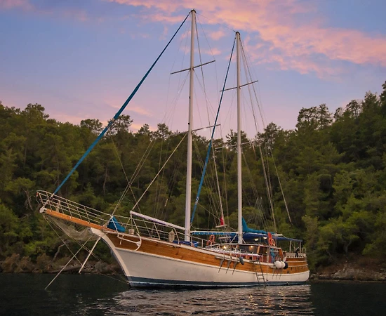 Fethiye Göcek'te Modern Tasarımlı, Eşsiz Koylarda, Modern Gulet - 1