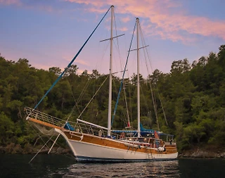 Fethiye Göcek'te Şık Tasarımlı, Eşsiz Koylarda, Modern Gulet - 1