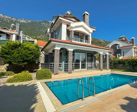 Fethiye Ölüdeniz'de Eşsiz Doğada, Özel Havuzlu, Konforlu Villa - 1