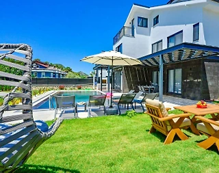 Fethiye Ölüdeniz'de Merkezi Konumda, Özel Havuzlu, 8 Kişilik Villa - 5