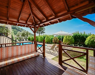Fethiye Ölüdeniz'de Sakin Konumda, Özel Havuzlu, Konforlu Villa - 4