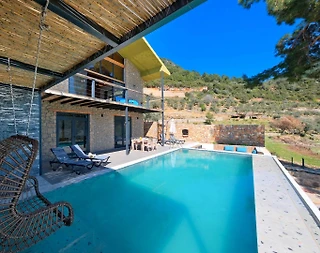 Fethiye İncirköy'de Huzurlu Doğada, Özel Havuzlu, Kiralık Villa - 4