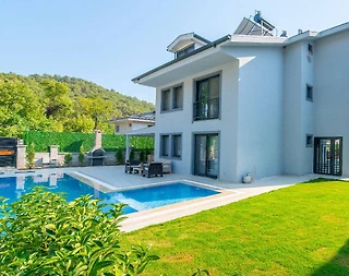 Fethiye İnlice'de Kalabalık Ailelere Uygun, Özel Havuzlu, 6+1 Villa - 2