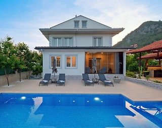Fethiye İnlice'de Doğa İle İç İçe, Özel Havuzlu, Kiralık Villa - 2