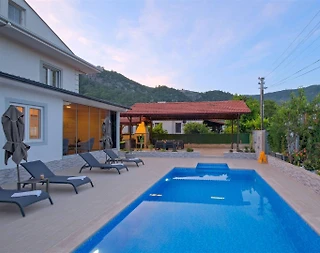 Fethiye İnlice'de Doğa İle İç İçe, Özel Havuzlu, Kiralık Villa - 3