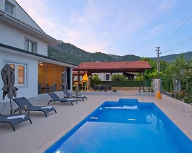 Fethiye İnlice'de Doğa İle İç İçe, Özel Havuzlu, Kiralık Villa - 3
