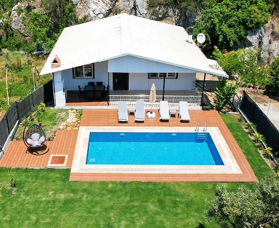 Fethiye İnlice'de Doğanın İçinde, Özel Havuzlu, İkiz Villa - 1