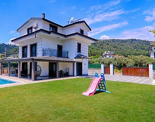Fethiye İnlice'de Geniş Bahçeli, Özel Havuzlu, 5+1 Kiralık Villa - 2