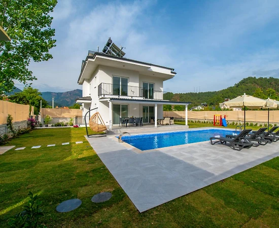 Fethiye İnlice'de Kalabalık Ailelere Uygun, Özel Havuzlu, Lüks Villa - 1
