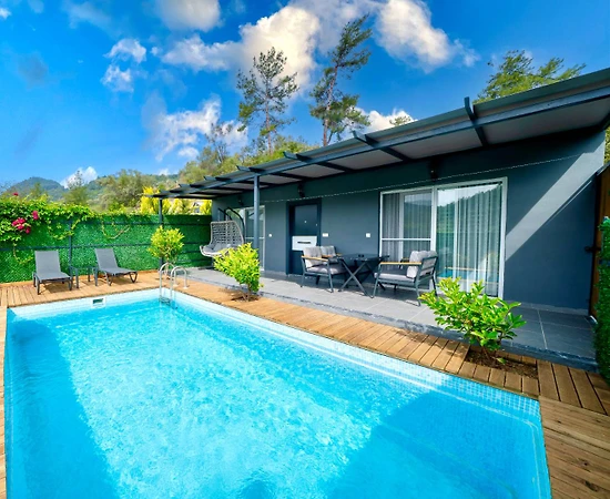 Fethiye İnlice'de Minimal Tasarıma Sahip, Özel Havuzlu, Balayı Villası - 1