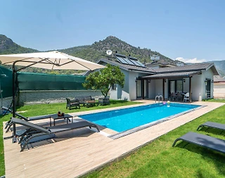 Fethiye İnlice'de Sakin Konumda, Özel Havuzlu, Modern Villa - 2