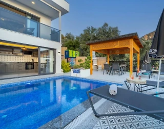 Fethiye Karaağaç'ta Deniz Manzaralı, Özel Havuzlu, Jakuzili Villa - 2