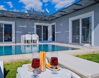 Fethiye Karaçulha'da Çekirdek Ailelere Uygun, Özel Havuzlu, Kiralık Villa - 2