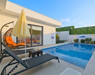 Fethiye Karaçulha'da Çekirdek Ailelere Uygun, Özel Havuzlu, Lüks Villa - 5