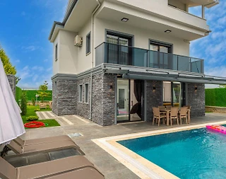 Fethiye Karaçulha'da Çocuk Oyun Alanlı, Özel Havuzlu, Jakuzili Villa - 4