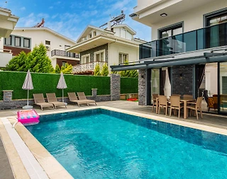 Fethiye Karaçulha'da Çocuk Oyun Alanlı, Özel Havuzlu, Jakuzili Villa - 2