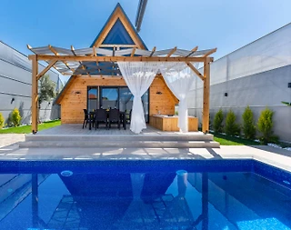 Fethiye Karaçulha'da Doğa İle İç İçe, Özel Havuzlu, Şık Bungalov - 1