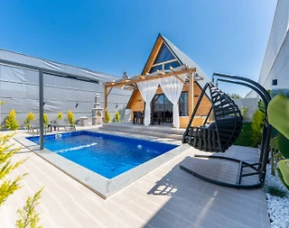 Fethiye Karaçulha'da Doğa İle İç İçe, Özel Havuzlu, Şık Bungalov - 2