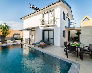 Fethiye Karaçulha'da Elverişli Konumda, Özel Havuzlu, 7 Kişilik Villa - 1