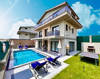 Fethiye Karaçulha'da Geniş Bahçe İçerisinde, Özel Havuzlu, 4+1 Villa - 1