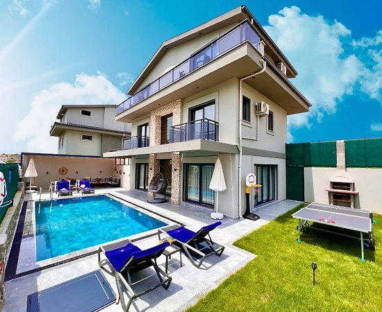 Fethiye Karaçulha'da Geniş Bahçe İçerisinde, Özel Havuzlu, 4+1 Villa - 1