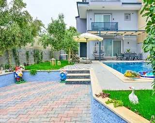 Fethiye Karaçulha'da Geniş Ailelere Uygun, Özel Havuzlu, Lüks Villa - 2