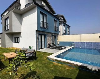 Fethiye Karaçulha'da Modern Tasarımlı, Özel Havuzlu, Kiralık Villa - 1