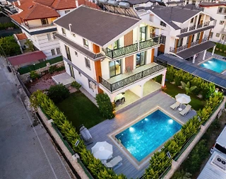 Fethiye Karaçulha'da Sessiz Doğada, Özel Havuzlu, Geniş Villa - 3