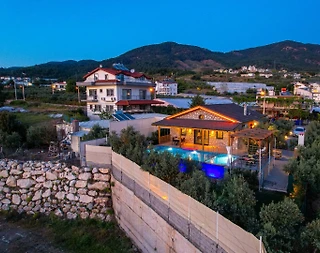 Fethiye Karaçulha'da Korunaklı, Özel Havuzlu, 4 Kişilik Kiralık Villa - 5