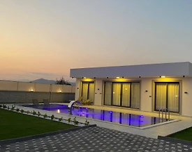 Fethiye Karaçulha'da Merkeze Yakın Konumda, Özel Havuzlu, Kiralık Villa - 2