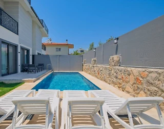 Fethiye Karaçulha'da Merkeze Yakın, Özel Havuzlu, İkiz Villa - 5