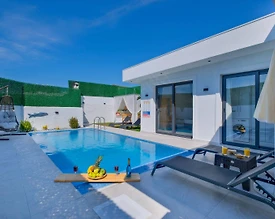 Fethiye Karaçulha'da Merkezi Konumda, Özel Havuzlu, 4 Kişilik Villa - 2