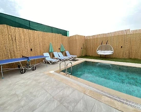 Fethiye Karaçulha'da Modern Tasarımlı, Özel Havuzlu, Balayı Villası - 3