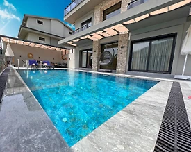 Fethiye Karaçulha'da Geniş Bahçe İçerisinde, Özel Havuzlu, Kiralık Villa - 2