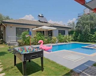 Fethiye Karaçulha'da Yemyeşil Bahçeli, Özel Havuzlu, Jakuzili Villa - 1