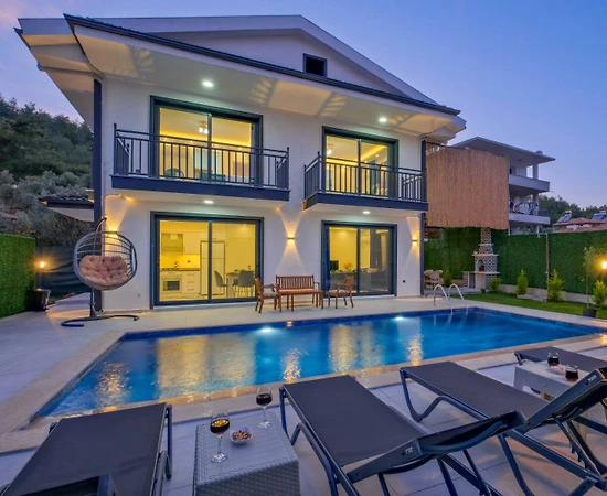 Fethiye Karagedik'te Doğa İçerisinde, Özel Havuzlu, Modern Villa - 1