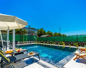 Fethiye Karagedik'te Doğa İle İç İçe, Özel Havuzlu, Kiralık Villa - 2