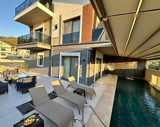 Fethiye Karagedik'te Lüks Tasarımlı, Özel Havuzlu, Hamamlı, Saunalı Villa - 2