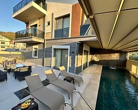 Fethiye Karagedik'te Lüks Tasarımlı, Özel Havuzlu, Hamamlı, Saunalı Villa - 2