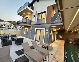 Fethiye Karagedik'te Lüks Tasarımlı, Özel Havuzlu, Hamamlı, Saunalı Villa - 3