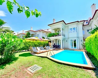 Fethiye Karagedik'te Modern Tasarımlı, Özel Havuzlu, Ferah Villa - 1