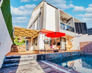 Fethiye Karagedik'te Modern Tasarımlı, Özel Havuzlu, İkiz Villa - 1