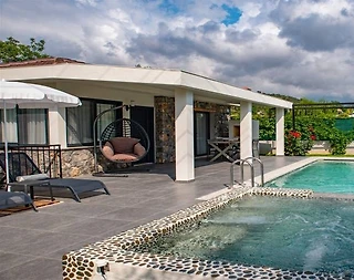 Fethiye Karakeçililer'de Doğa İle İç İçe, Özel Havuzlu, Kiralık Villa - 2