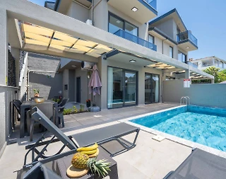 Fethiye Kargı'da Modern Tasarımlı, Özel Havuzlu, Konforlu Villa - 3