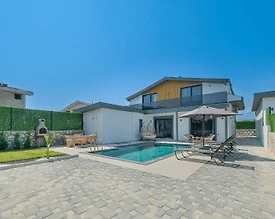 Fethiye Kargı'da Sakin Konumda, Isıtmalı Havuzlu, Modern Villa - 3